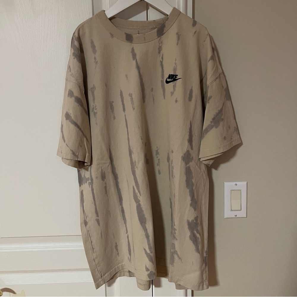 nike tie-dye t-shirt